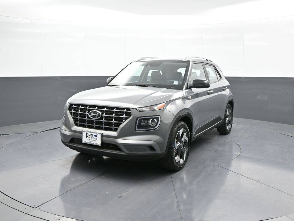 2022 Hyundai Venue Limited — SUV — 17,624 mi — Brooklyn, NY