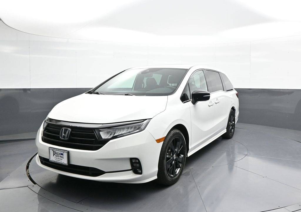 2023 Honda Odyssey Sport — Minivan — 9,743 mi — Brooklyn, NY