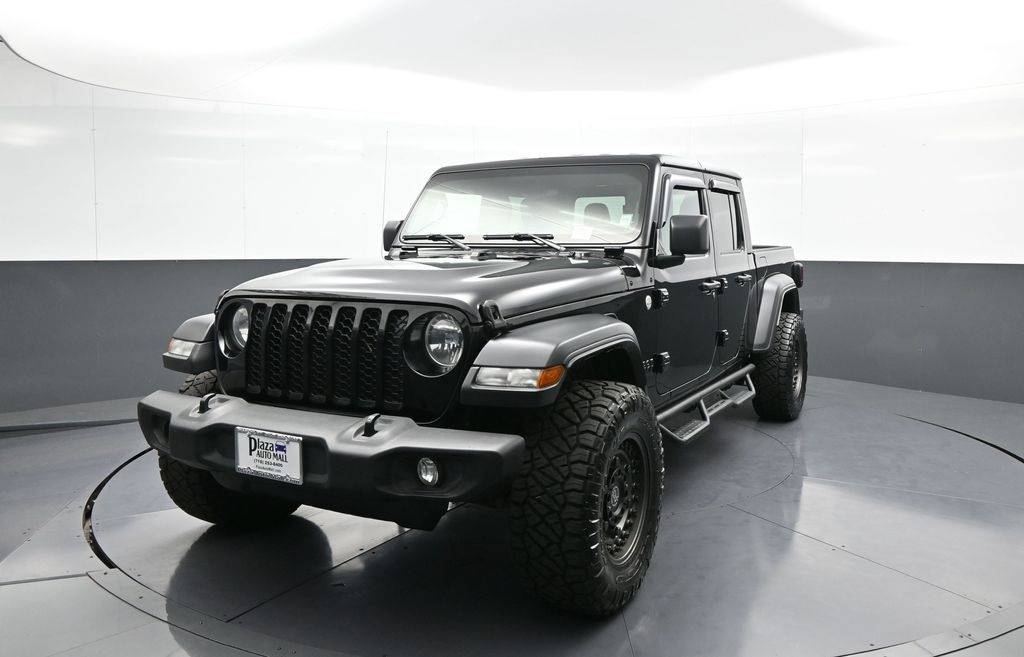 2020 Jeep Gladiator Sport S — Pickup Truck — 70,934 mi — Brooklyn, NY