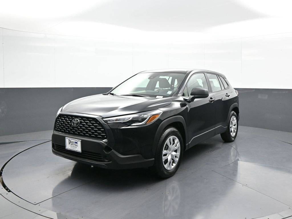 2022 Toyota Corolla Cross L — SUV — 8,548 mi — Brooklyn, NY