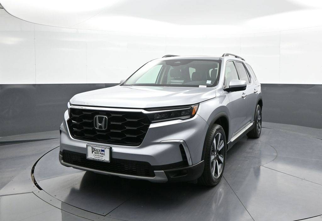2023 Honda Pilot Touring — SUV — 24,096 mi — Brooklyn, NY