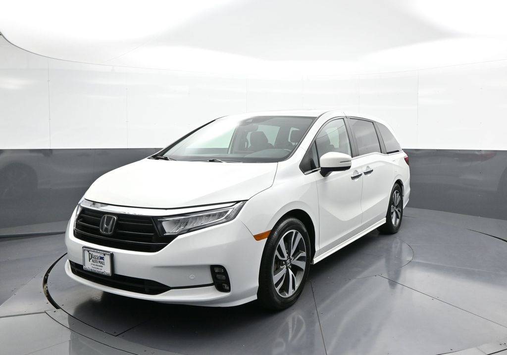 2022 Honda Odyssey Touring — Minivan — 31,750 mi — Brooklyn, NY