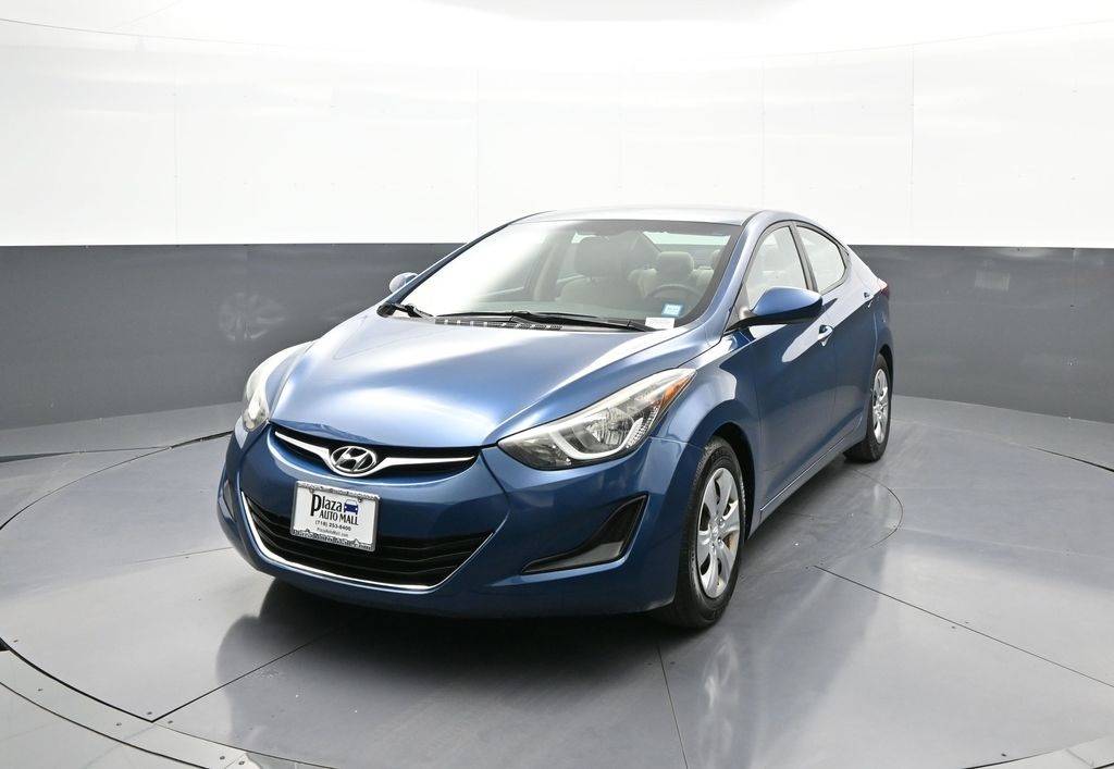 2016 Hyundai Elantra SE — Sedan — 72,826 mi — Brooklyn, NY