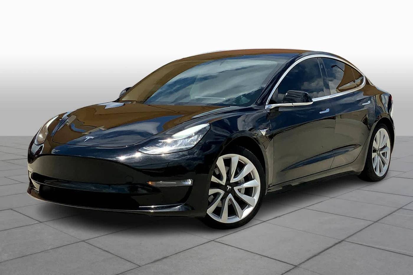 2018 Tesla Model 3 Long Range — Sedan — 106,097 mi — Oklahoma City, OK