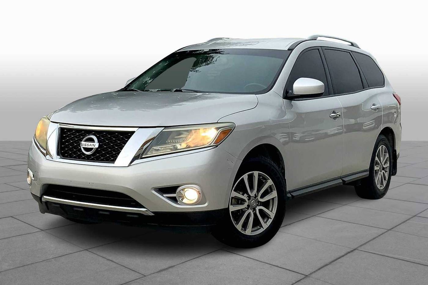 2015 Nissan Pathfinder SV — SUV — 94,550 mi — Oklahoma City, OK