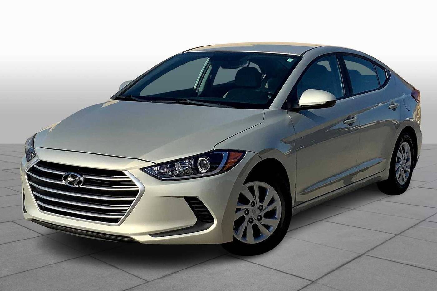 2017 Hyundai Elantra SE — Sedan — 81,967 mi — Oklahoma City, OK