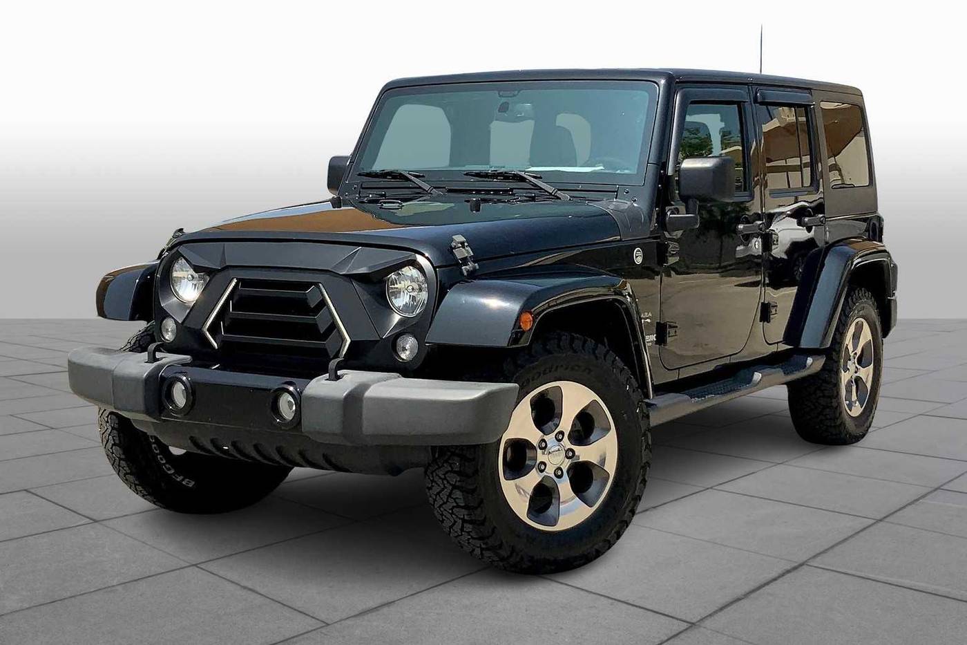 2018 Jeep Wrangler Sahara — SUV — 91,275 mi — Oklahoma City, OK