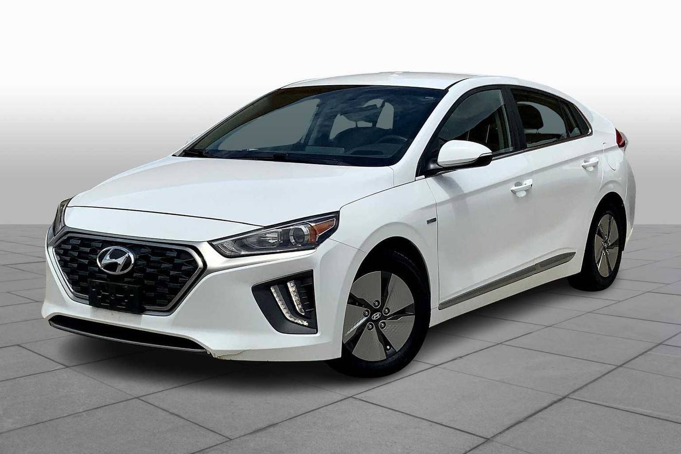 2020 Hyundai Ioniq Hybrid SE — Hatchback — 47,385 mi — Oklahoma City, OK