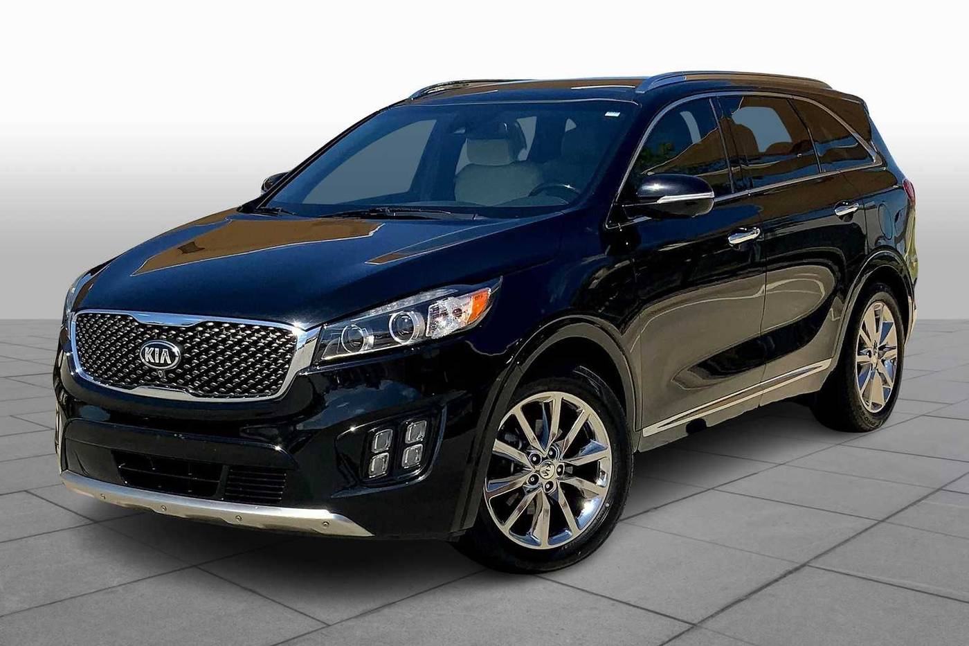 2016 Kia Sorento SX Limited V6 — SUV — 141,874 mi — Oklahoma City, OK