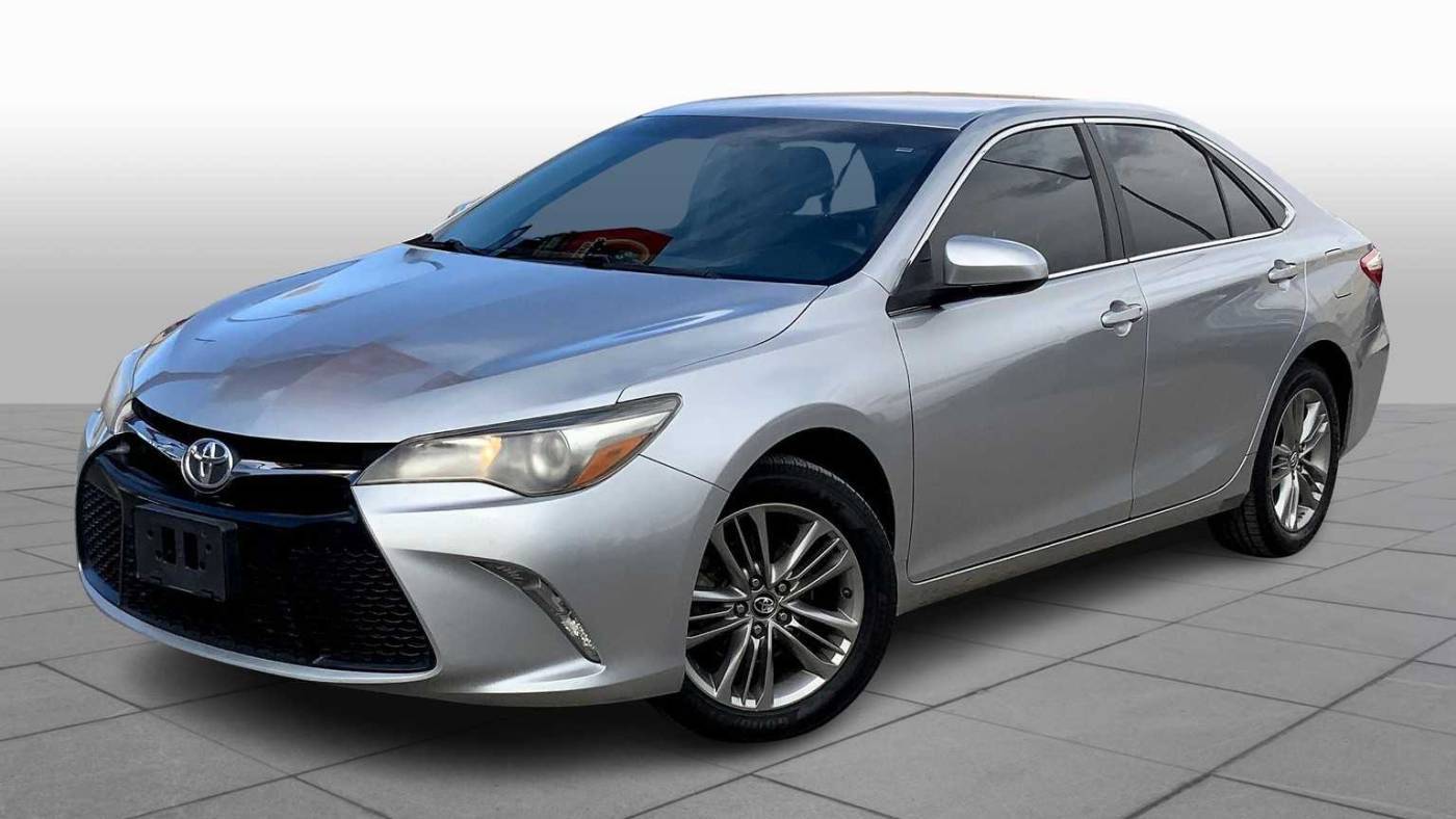 2017 Toyota Camry SE — Sedan — 112,391 mi — El Paso, TX
