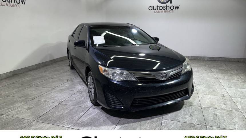 2013 Toyota Camry LE — Sedan — 164,248 mi — Fort Lauderdale,, FL