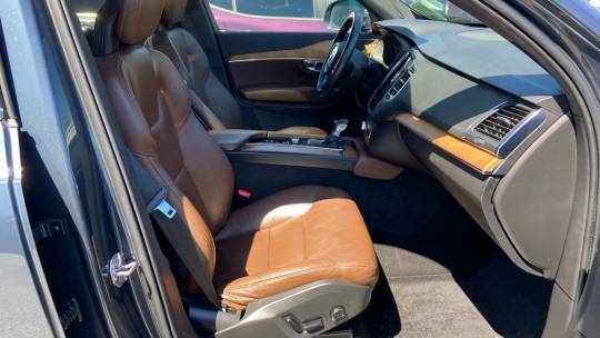 2021 Volvo XC90 Momentum For Sale in Fort Lauderdale,, FL 
