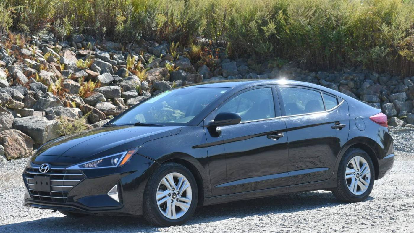 2020 Hyundai Elantra SEL — Sedan — 88,500 mi — Naugatuck, CT