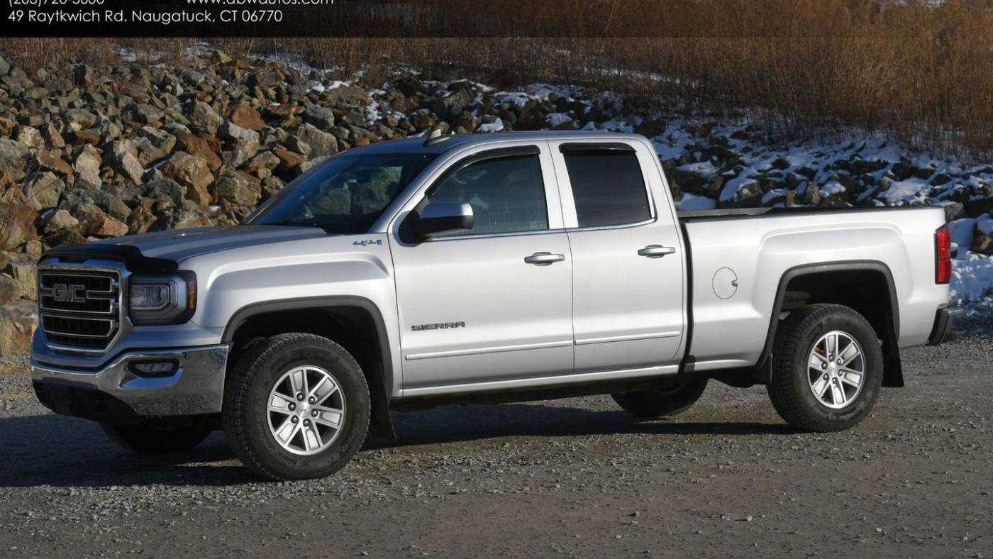 2017 GMC Sierra 1500 SLE — Pickup Truck — 82,900 mi — Naugatuck, CT
