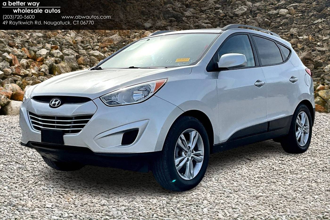 2011 Hyundai Tucson GLS — SUV — 43,185 mi — Naugatuck, CT