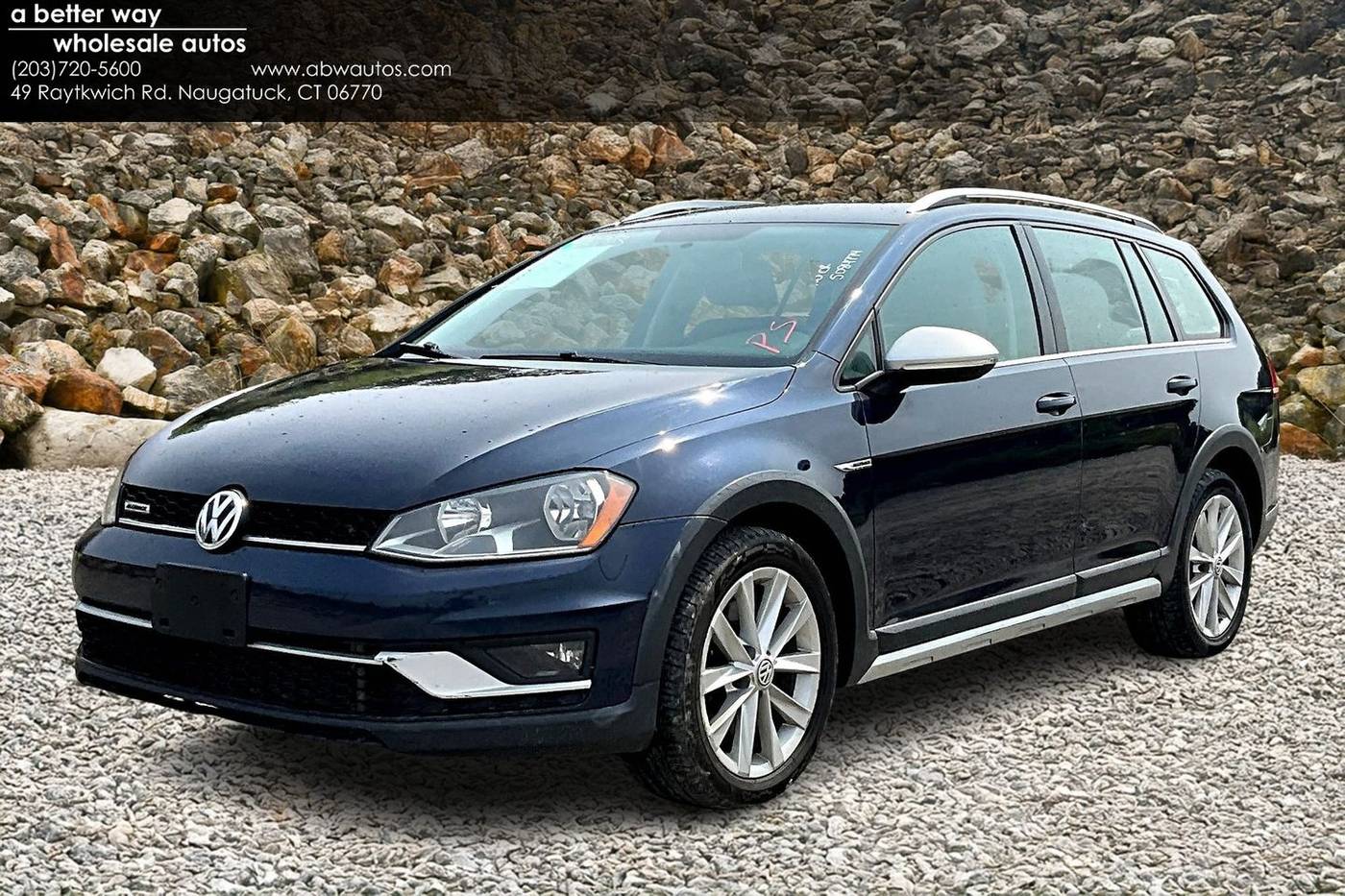 2017 Volkswagen Golf Alltrack S — Wagon — 124,875 mi — Naugatuck, CT