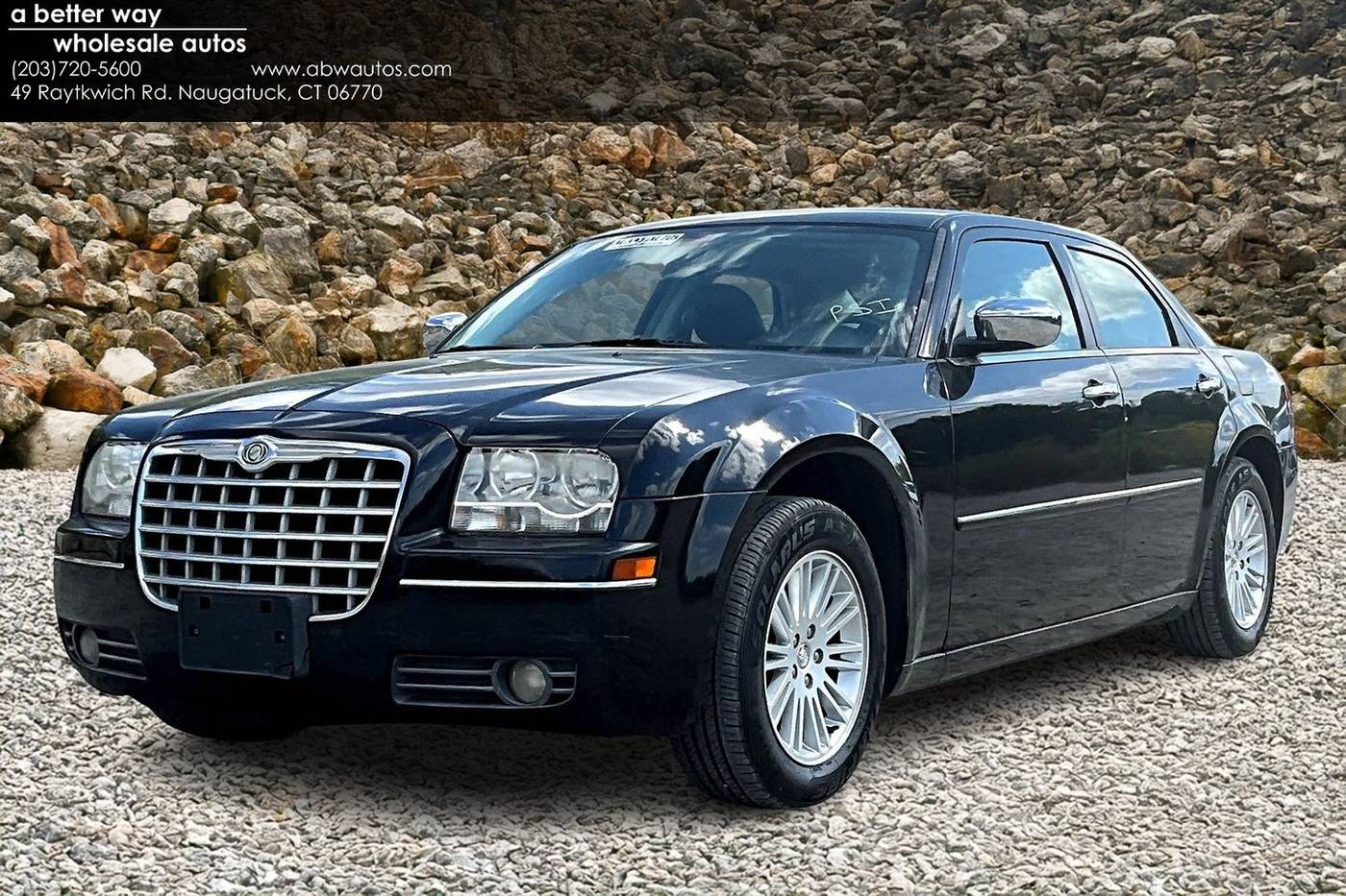 2010 Chrysler 300 Touring — Sedan — 60,710 mi — Naugatuck, CT
