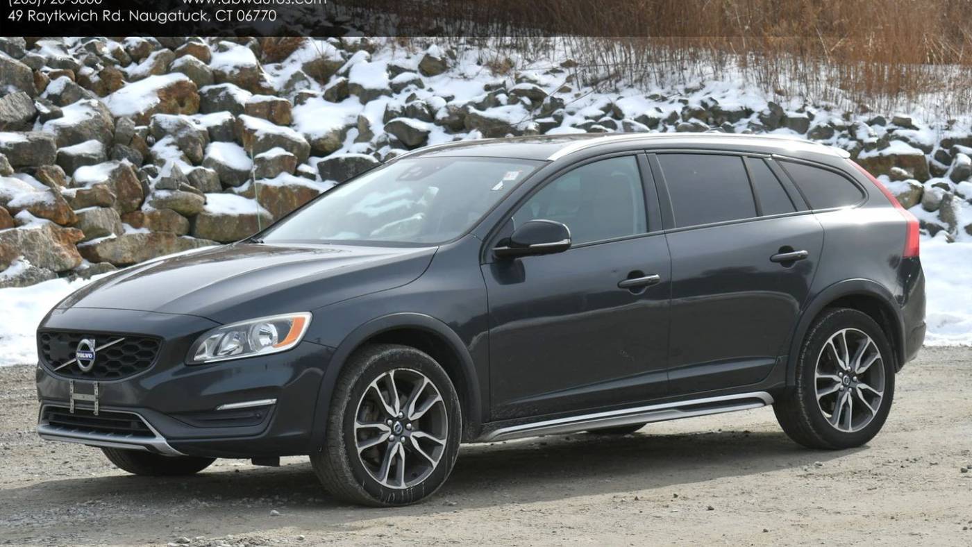 2015 Volvo V60 Cross Country T5 — Wagon — 114,800 mi — Naugatuck, CT
