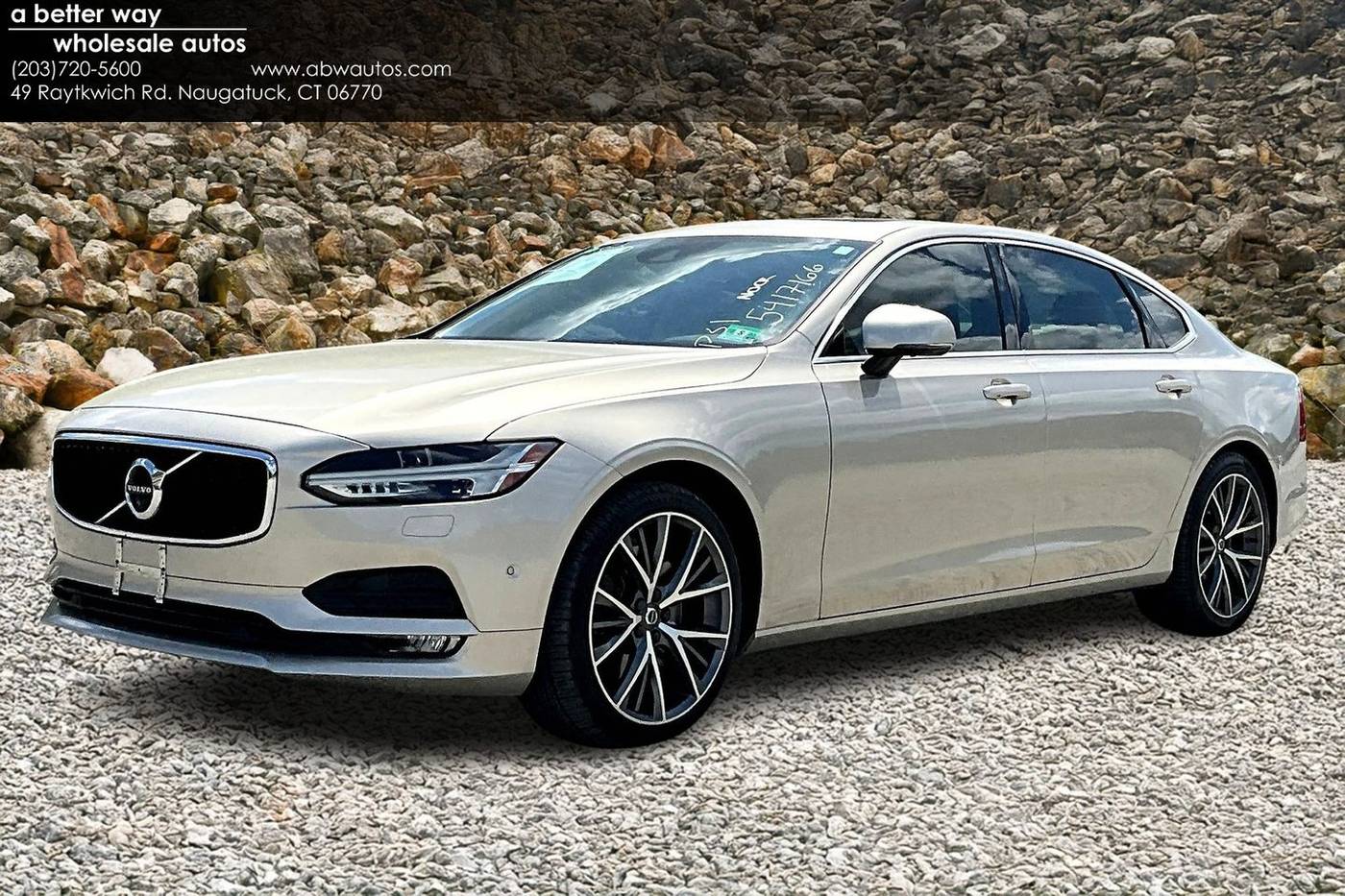 2018 Volvo S90 Momentum — Sedan — 49,095 mi — Naugatuck, CT