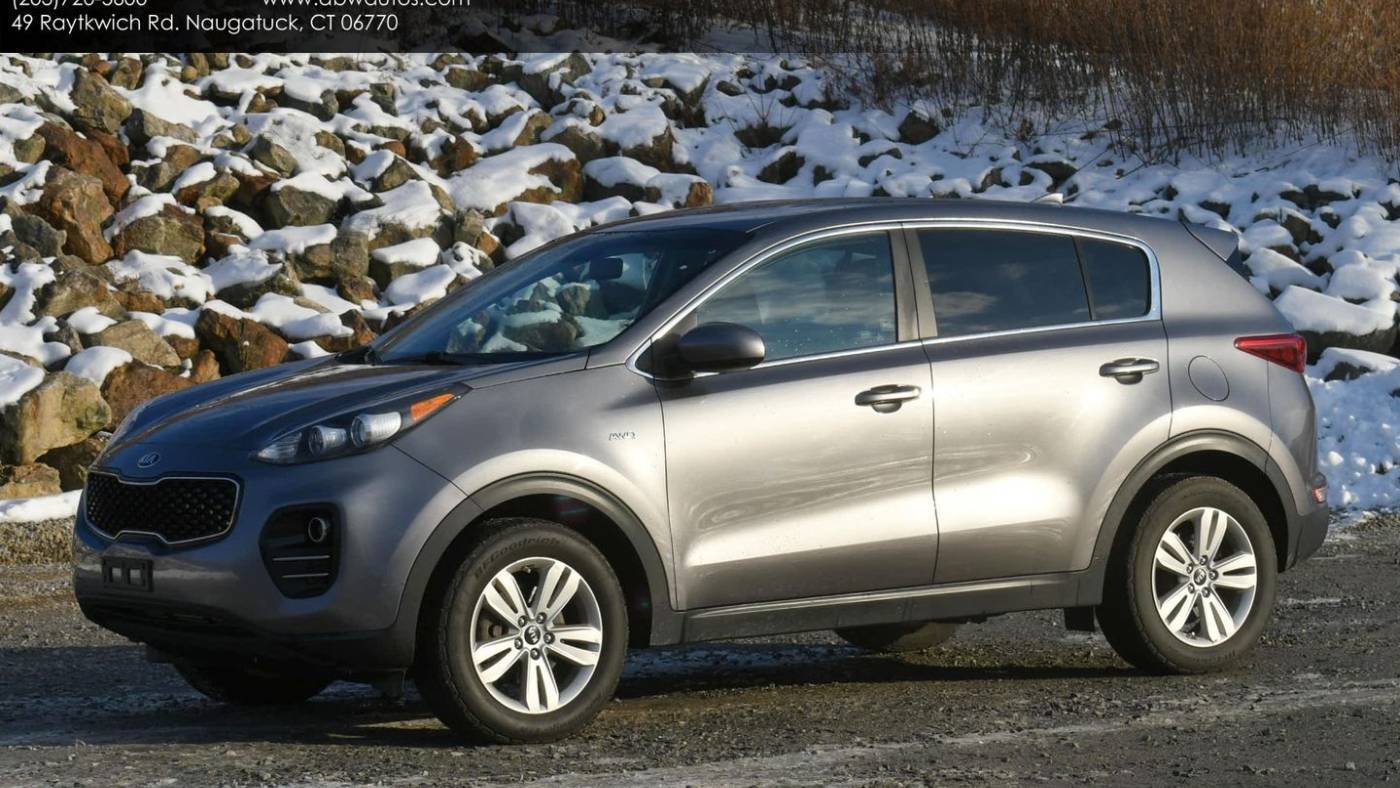 2017 Kia Sportage LX — SUV — 104,100 mi — Naugatuck, CT