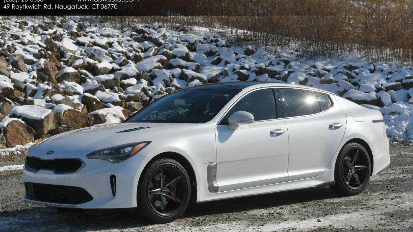 2018 Kia Stinger Premium — Hatchback — 124,600 mi — Naugatuck, CT