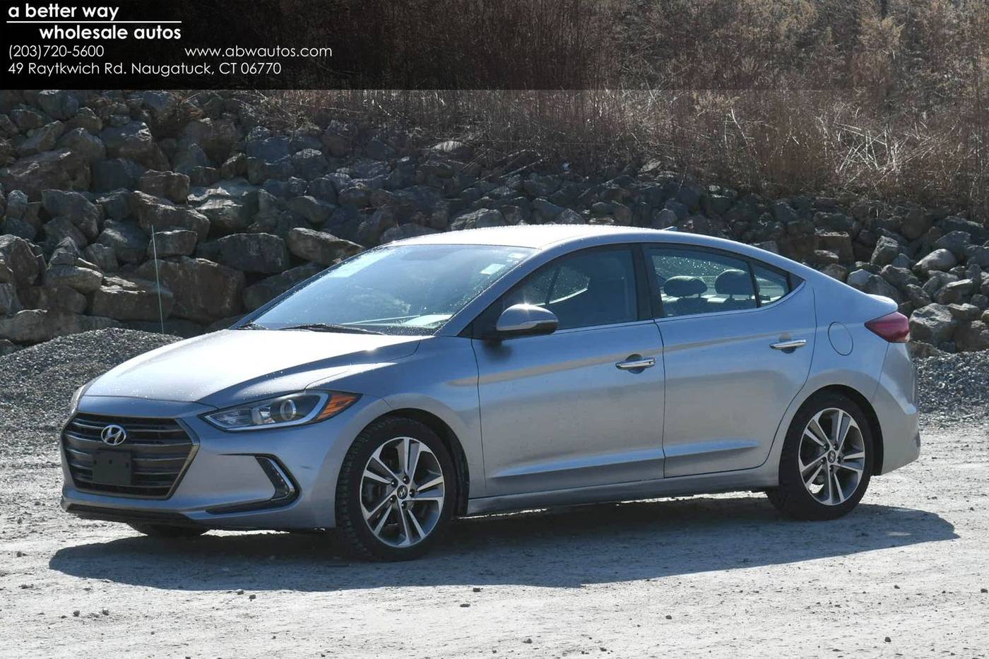 2017 Hyundai Elantra Limited — Sedan — 106,300 mi — Naugatuck, CT