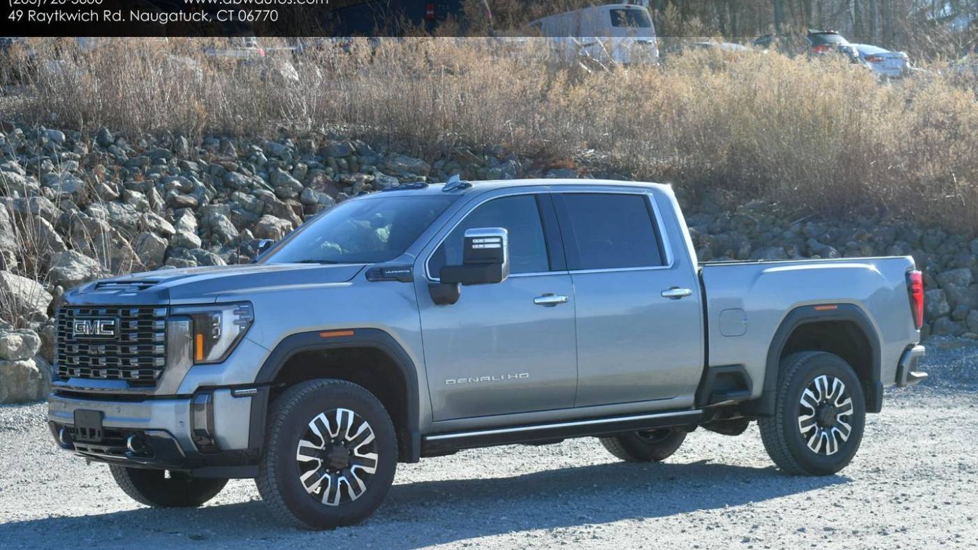 2024 GMC Sierra 2500HD Denali Ultimate — Pickup Truck — 13,900 mi — Naugatuck, CT
