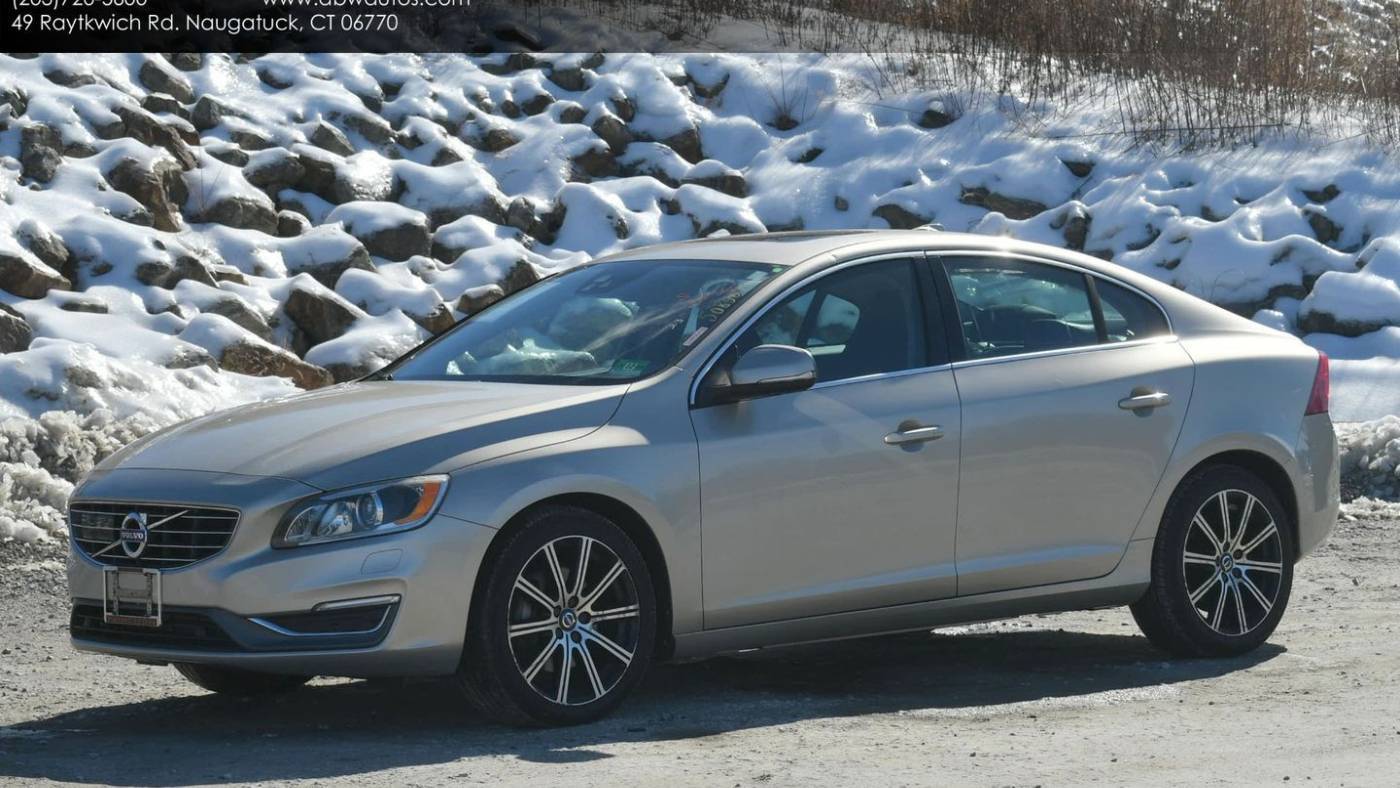 2017 Volvo S60 Inscription Platinum — Sedan — 68,100 mi — Naugatuck, CT