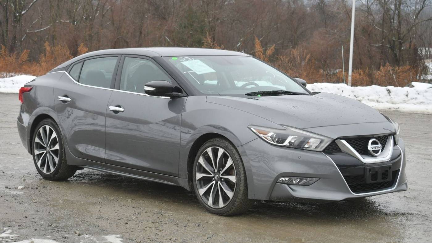 2017 Nissan Maxima SR — Sedan — 106,400 mi — Naugatuck, CT
