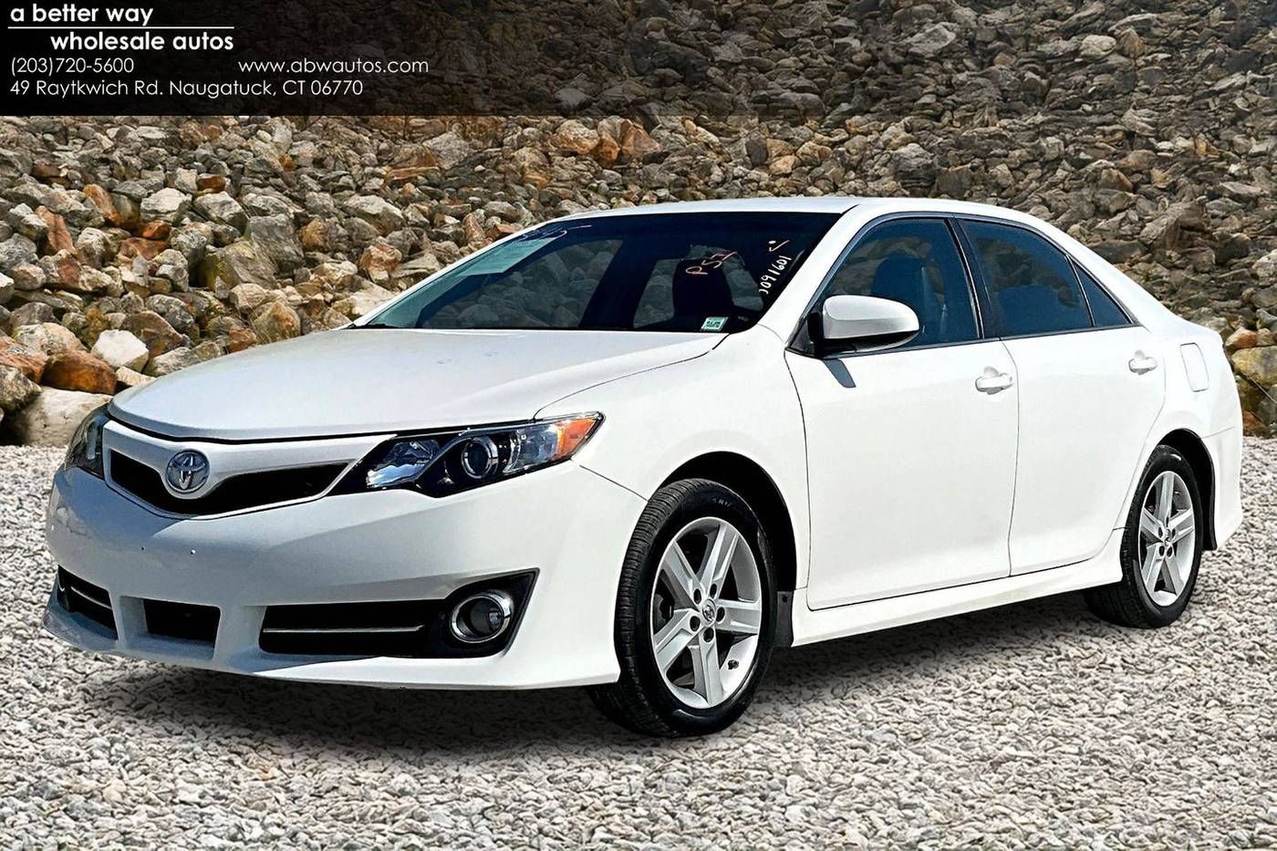 2014 Toyota Camry L — Sedan — 54,760 mi — Naugatuck, CT