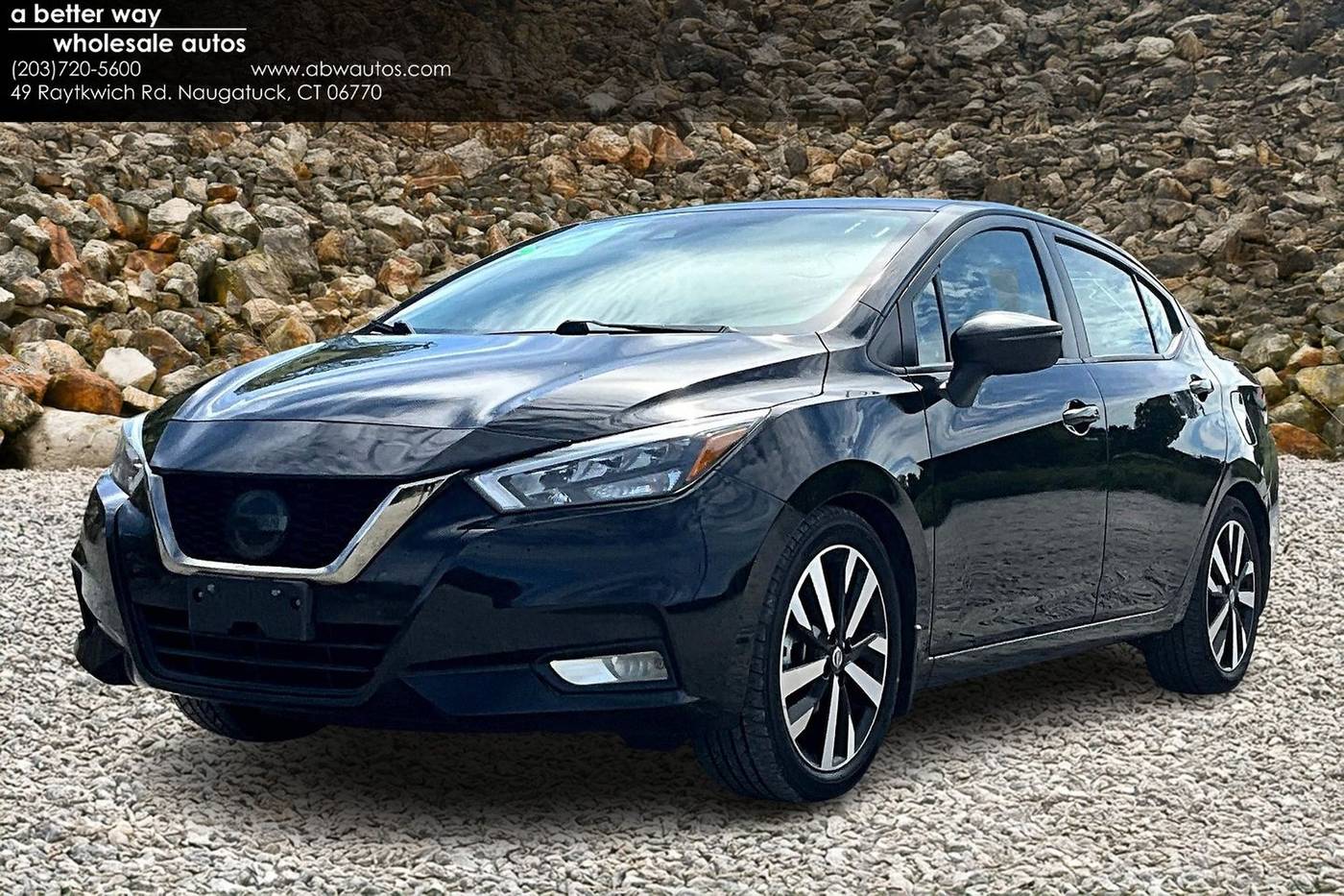 2021 Nissan Versa SR