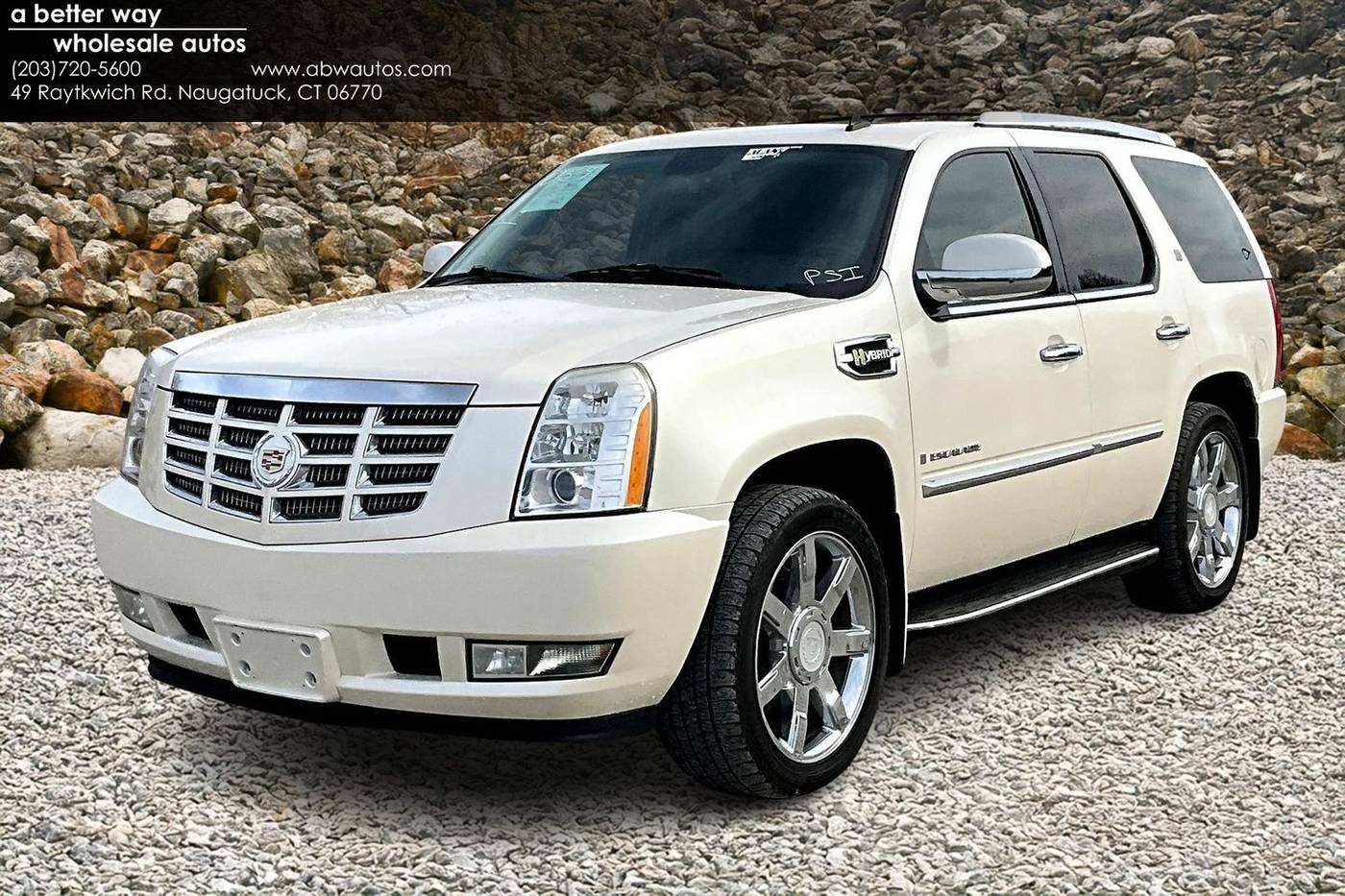 2009 Cadillac Escalade Standard — SUV — 102,862 mi — Naugatuck, CT