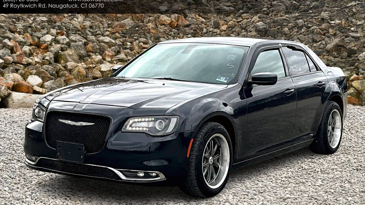 2016 Chrysler 300 Limited