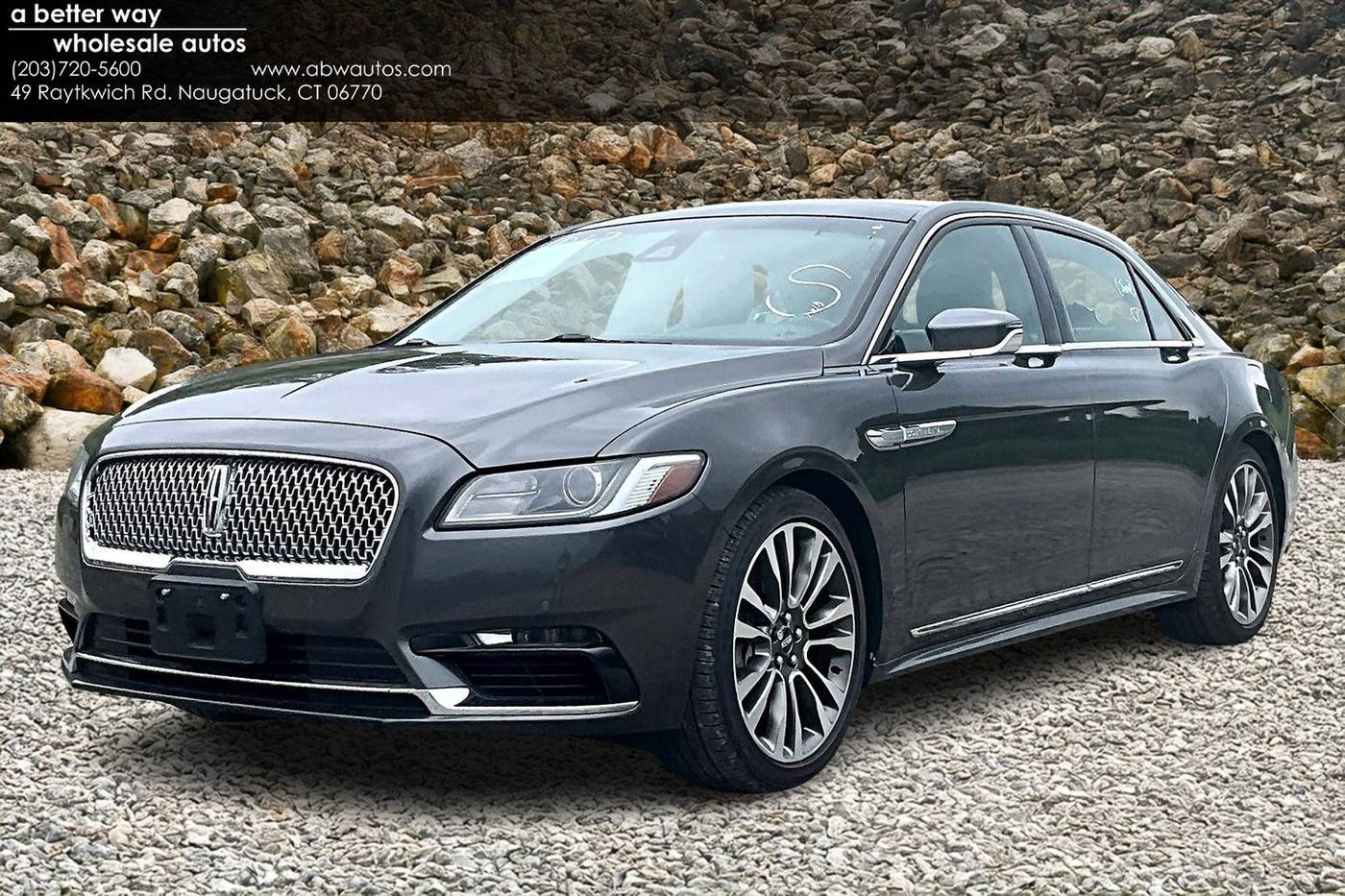 2017 Lincoln Continental Select — Sedan — 59,643 mi — Naugatuck, CT