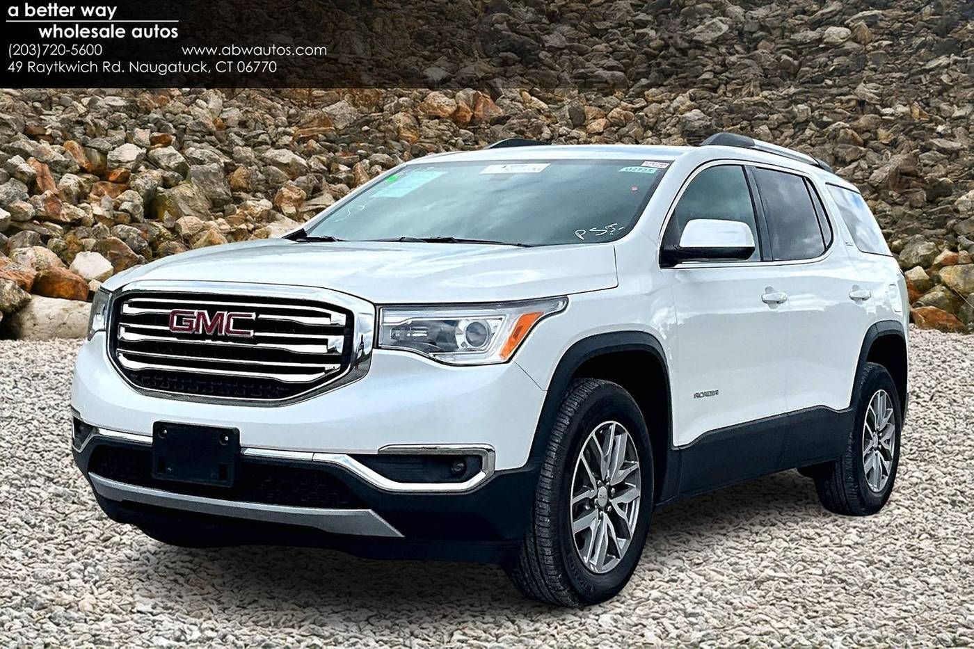 2017 GMC Acadia SLE — SUV — 61,515 mi — Naugatuck, CT