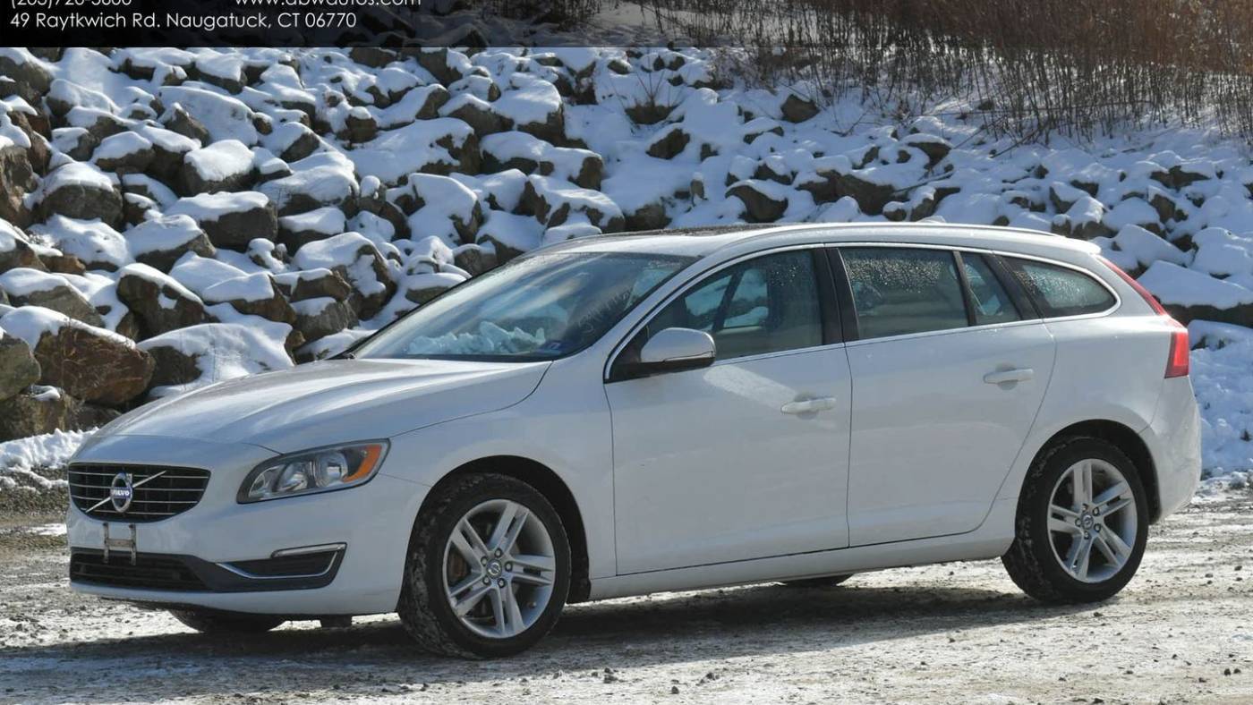 2015 Volvo V60 T5 Platinum — Sedan — 91,900 mi — Naugatuck, CT