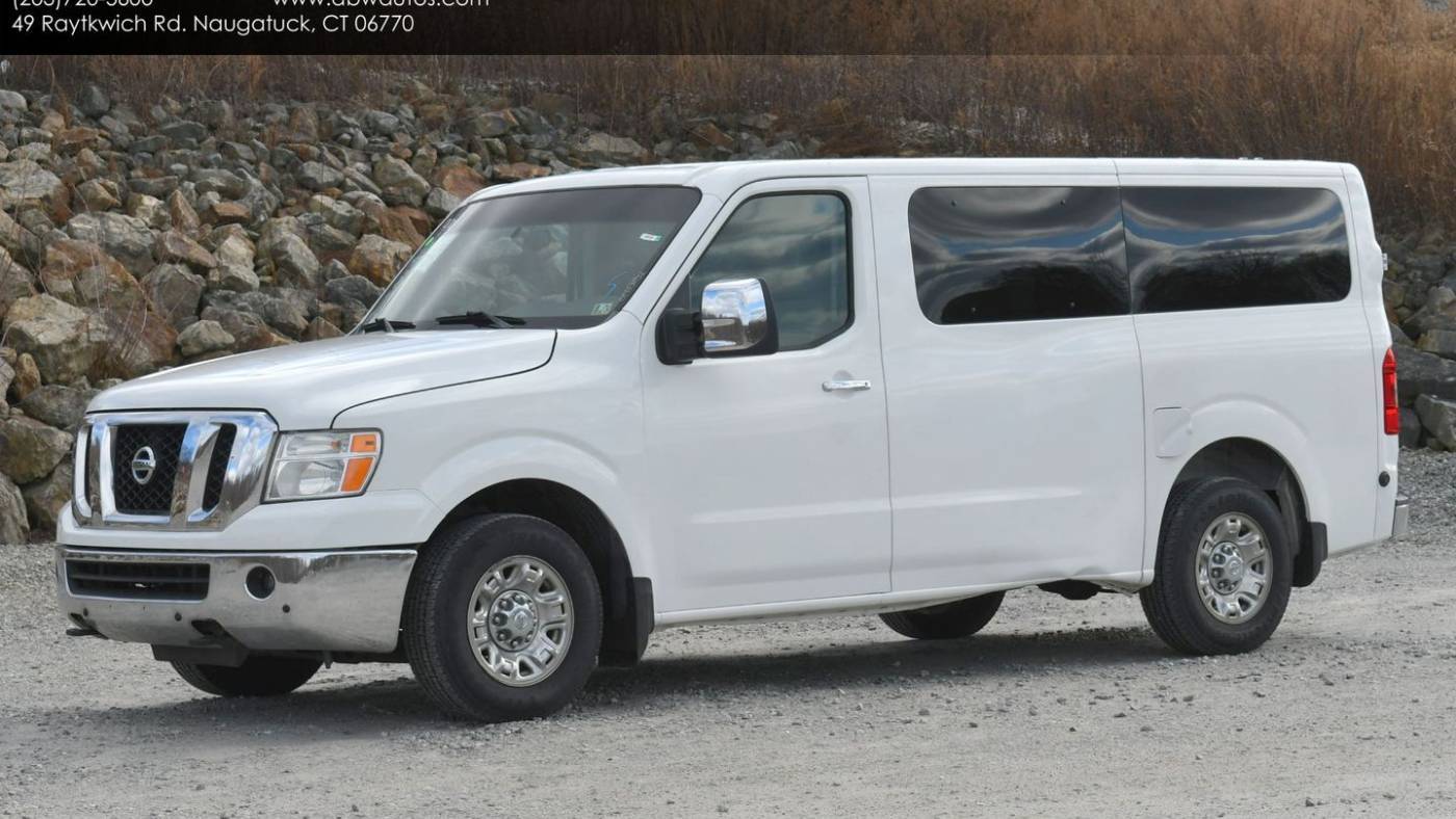 2015 Nissan NV Passenger SL — Passenger Van — 79,600 mi — Naugatuck, CT
