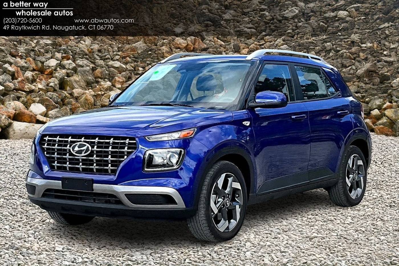 2025 Hyundai Venue SEL — SUV — 11,408 mi — Naugatuck, CT