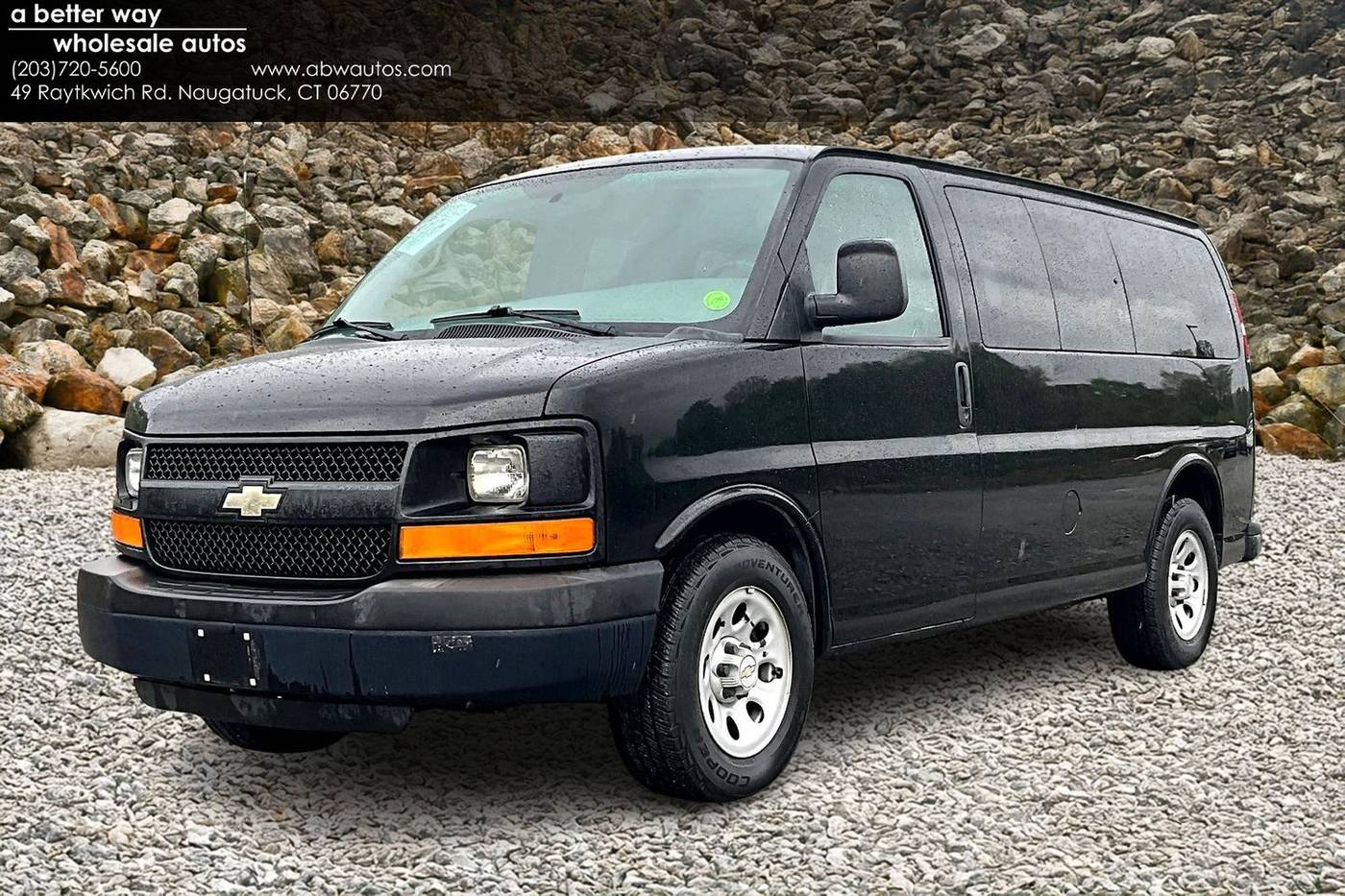 2013 Chevrolet Express Passenger LS — Passenger Van — 36,066 mi — Naugatuck, CT