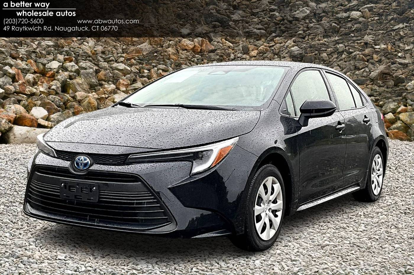 2025 Toyota Corolla Hybrid LE — Sedan — 10,395 mi — Naugatuck, CT