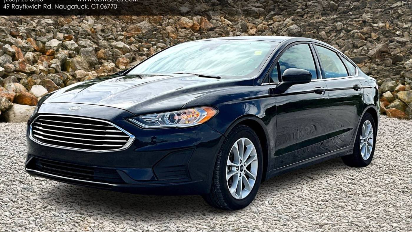 2020 Ford Fusion SE