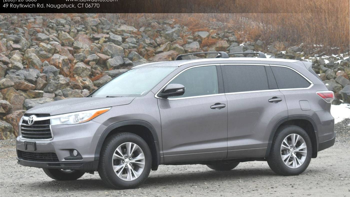 2015 Toyota Highlander XLE — SUV — 106,800 mi — Naugatuck, CT