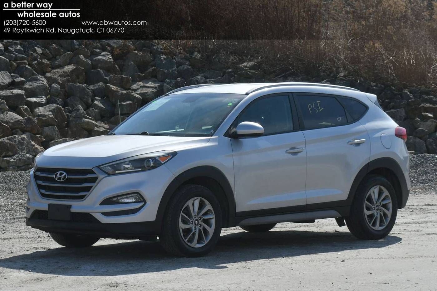 2017 Hyundai Tucson SE — SUV — 110,800 mi — Naugatuck, CT