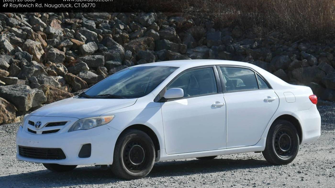 2011 Toyota Corolla LE — Sedan — 115,300 mi — Naugatuck, CT
