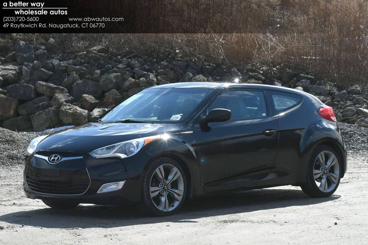 2013 Hyundai Veloster Base — Hatchback — 86,200 mi — Naugatuck, CT