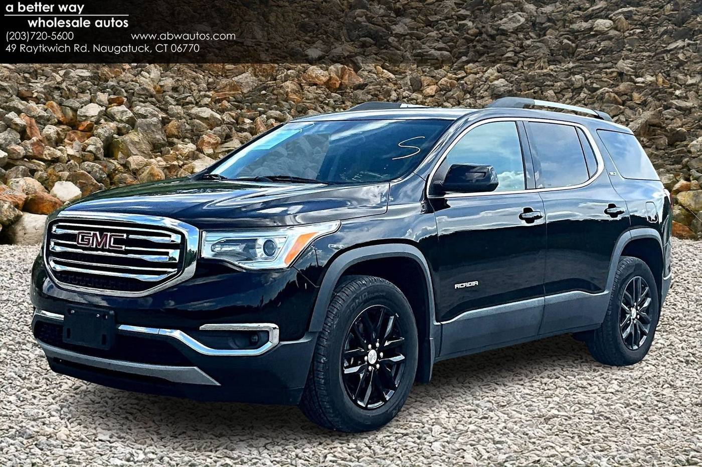 2018 GMC Acadia SLT — SUV — 104,445 mi — Naugatuck, CT