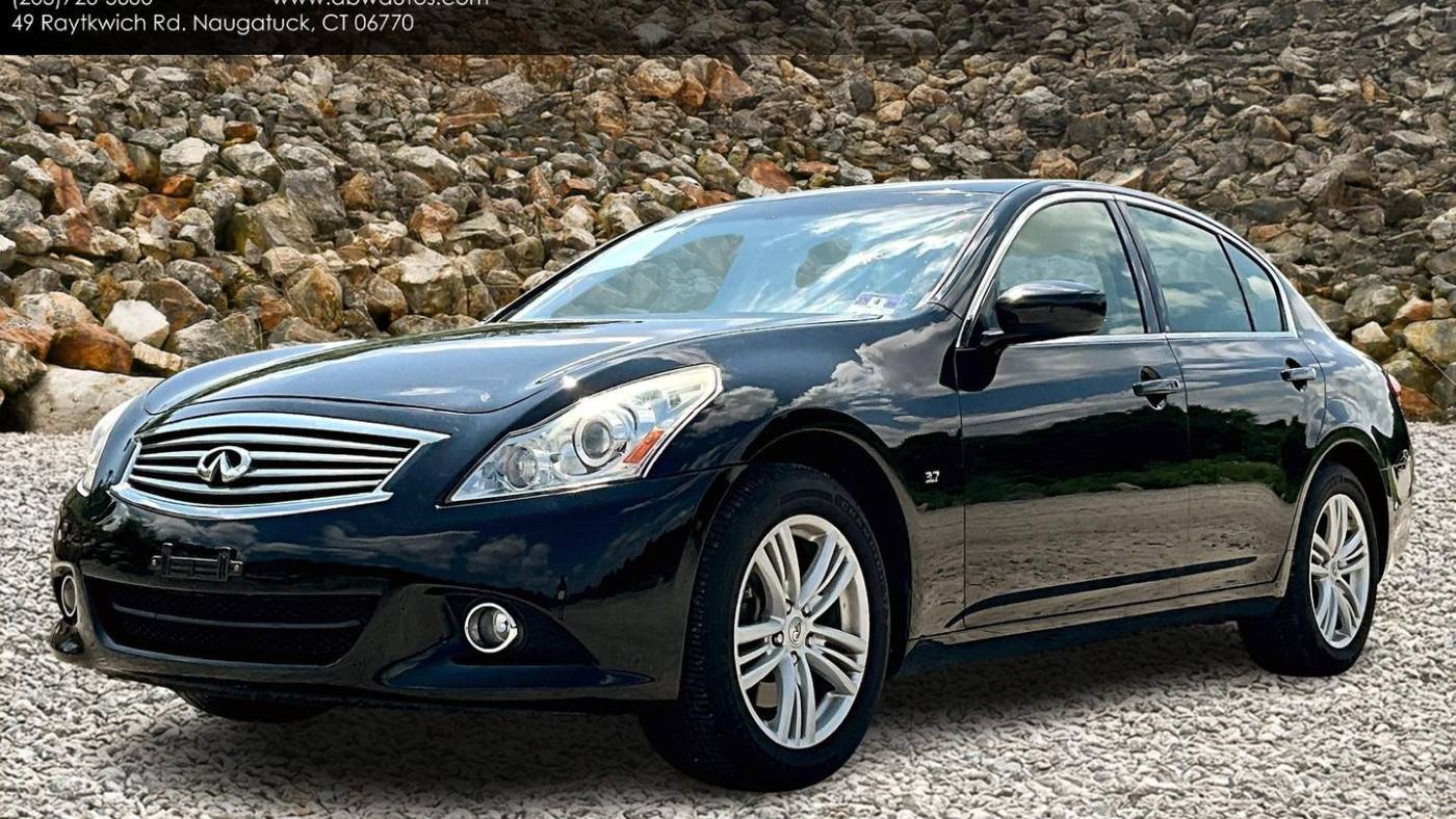 2015 Infiniti Q40 Base