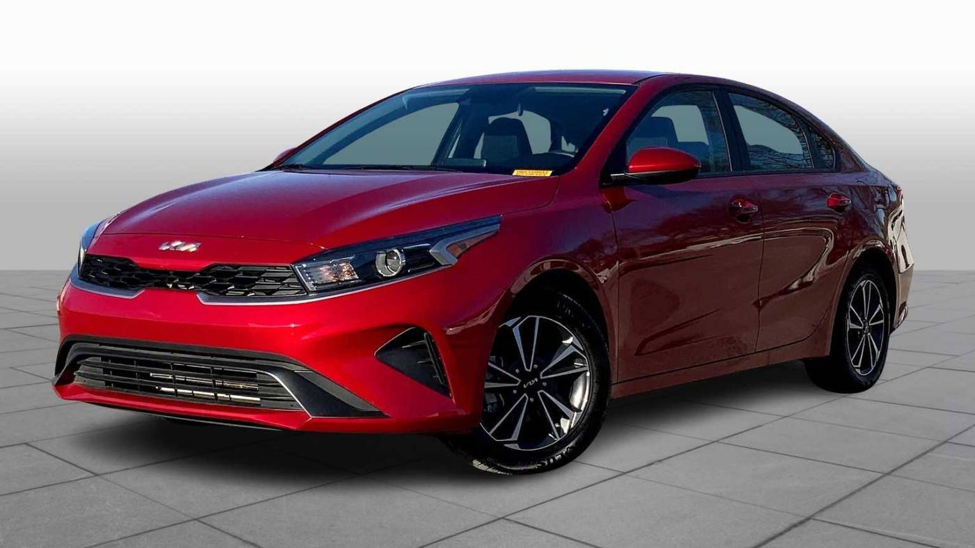 2023 Kia Forte LXS — Sedan — 18,237 mi — Merriam, KS