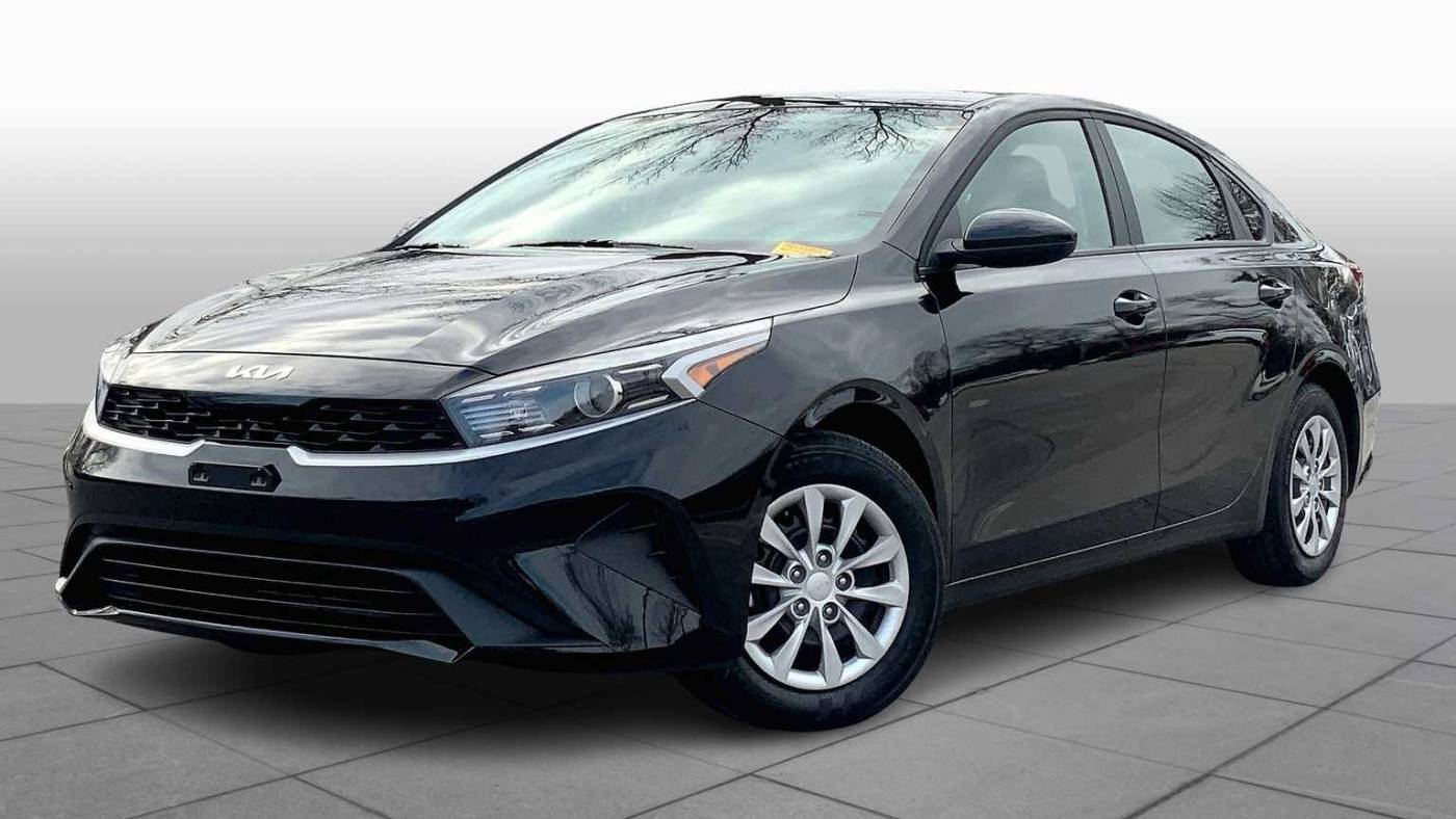2024 Kia Forte LX — Sedan — 12,425 mi — Merriam, KS