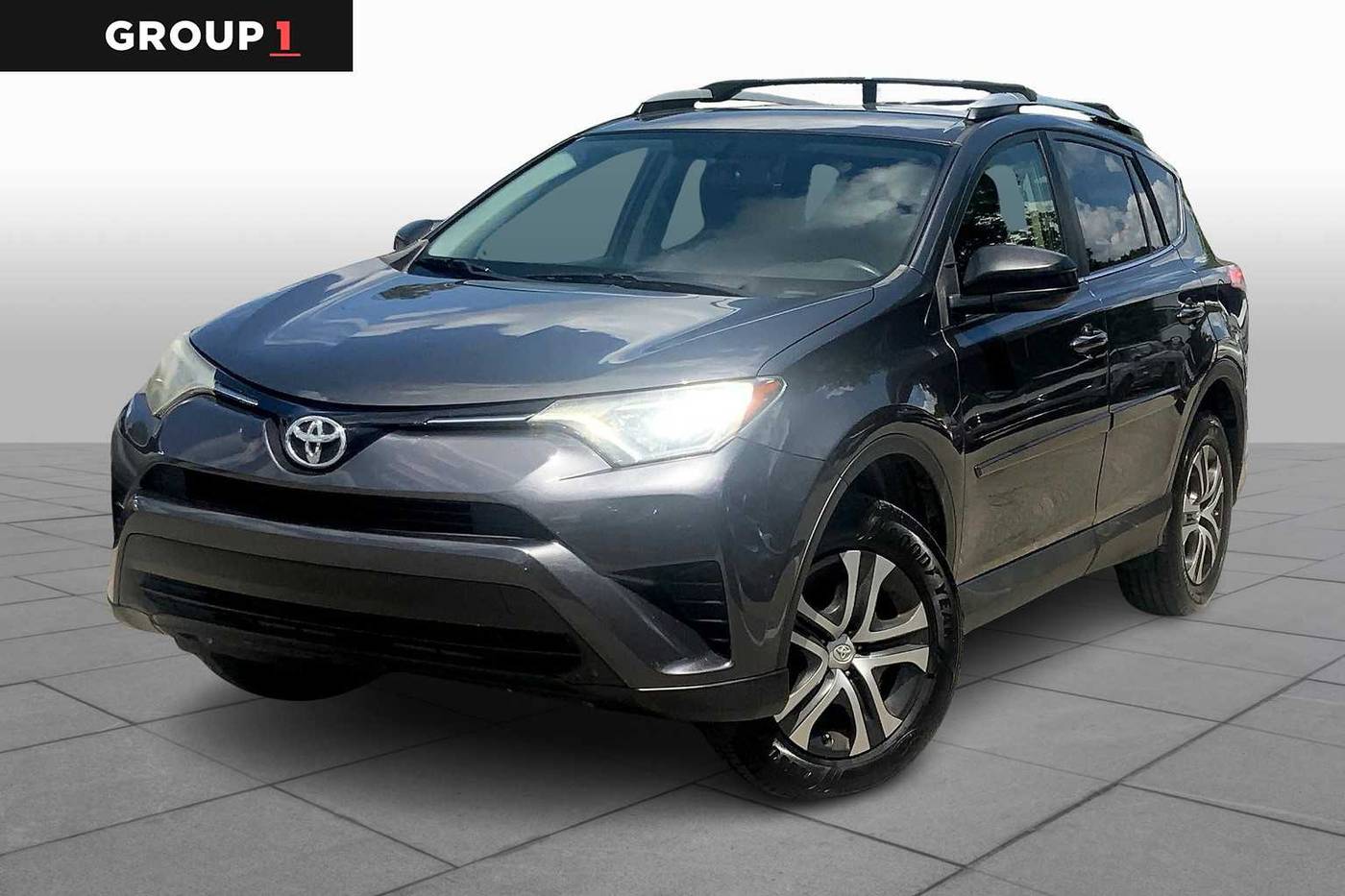 2016 Toyota RAV4 LE — SUV — 81,857 mi — Merriam, KS